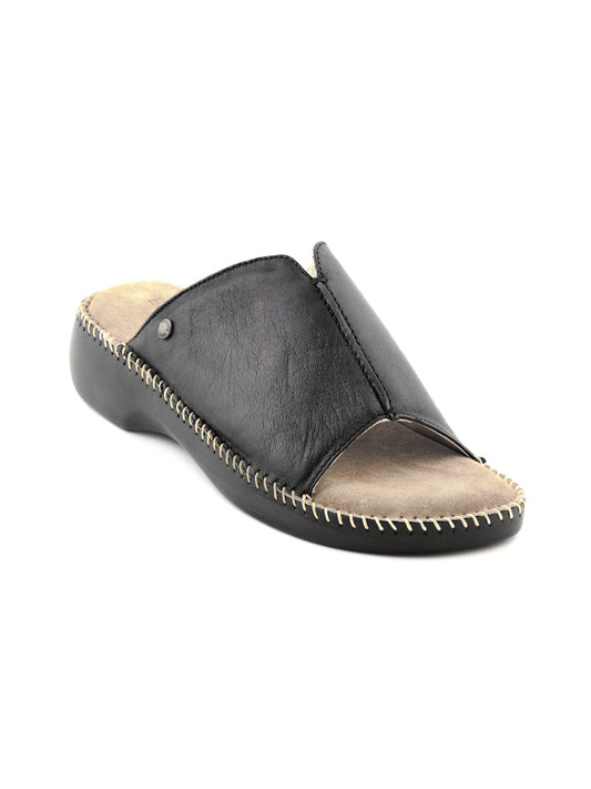Enroute Women Casual Black Flats