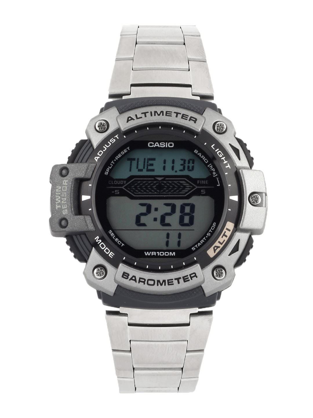 CASIO Outdoor Men Silver-Toned Digital Watch SGW-300HD-1AVDR S061
