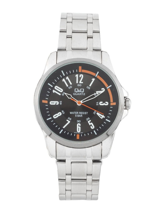 Q&Q Men Black Dial Analogue Watch Q708J405Y